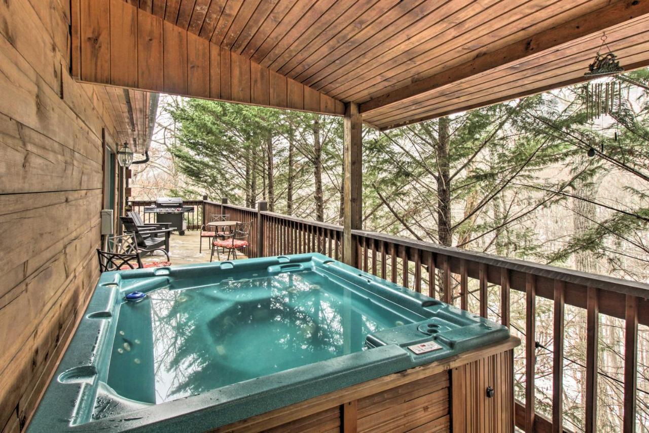 Idyllic Massanutten Resort Home With Hot Tub! McGaheysville Exterior foto