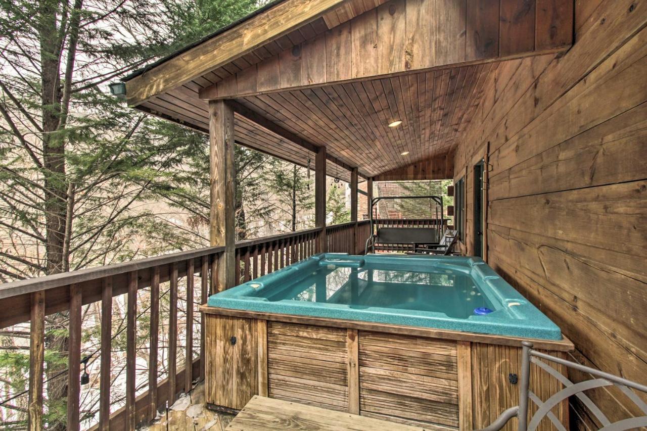 Idyllic Massanutten Resort Home With Hot Tub! McGaheysville Exterior foto